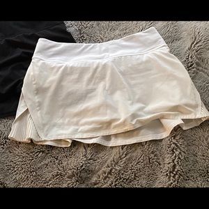 Lululemon Play Off The Pleats Skirt